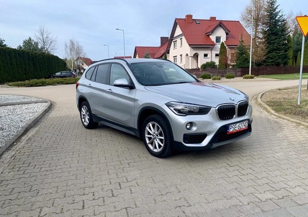 BMW X1 cena 66900 przebieg: 129900, rok produkcji 2018 z Radomsko małe 154